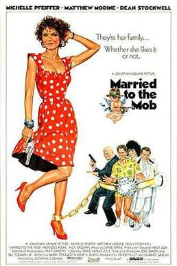 Married to the Mob (1988) - Movies Like the Lovebirds (2020)